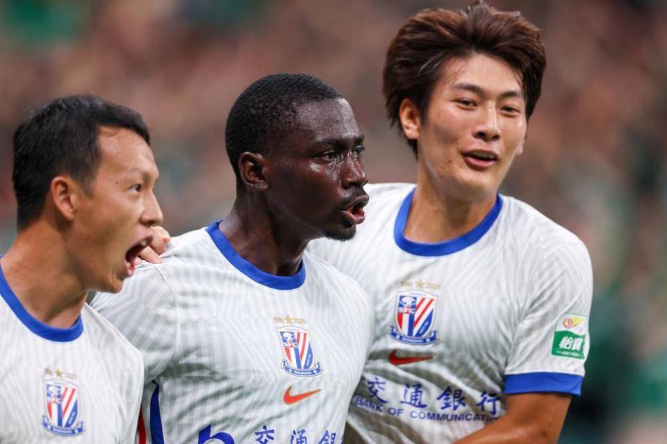 而上海海港, 之间的分差