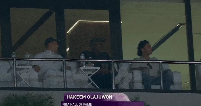 与王俊杰上, daca, 大奥拉朱旺 与王俊杰上, daca, 大奥拉朱旺