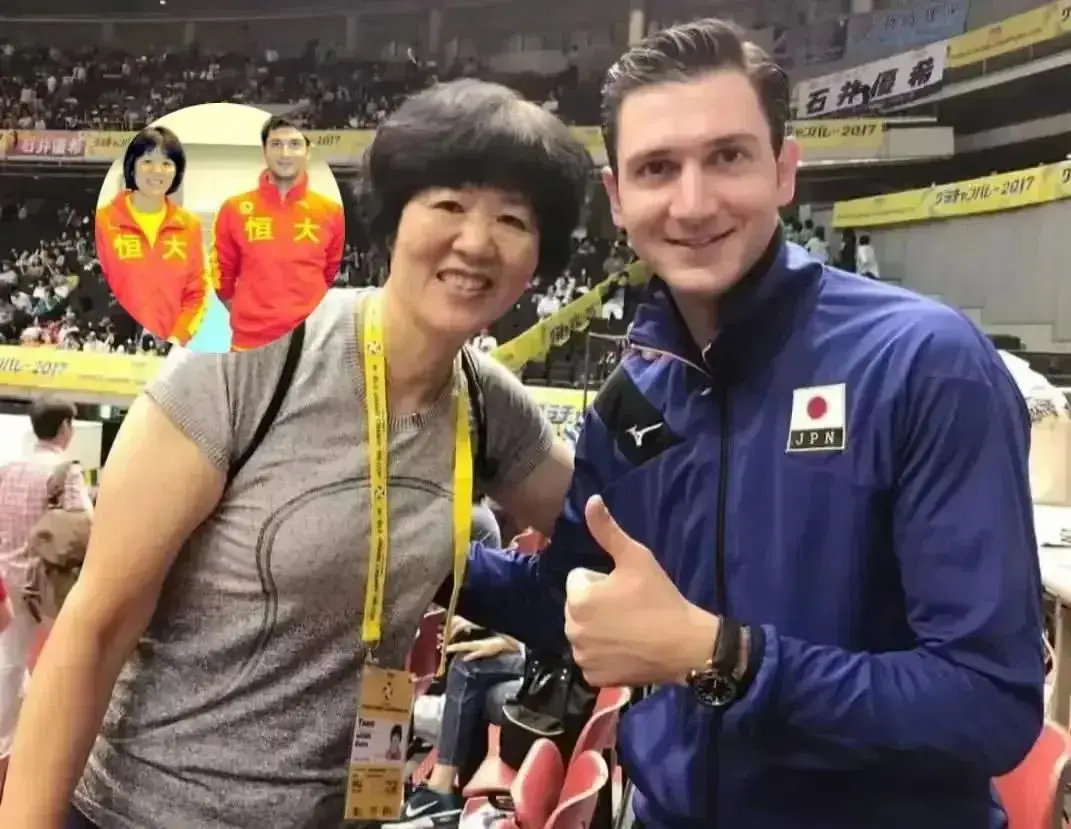 得分后握拳 得分后握拳