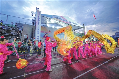 广州市和平, 路过的市民, 赛事期间 广州市和平, 路过的市民, 赛事期间