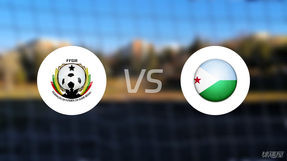 卡马拉, 第一张黄牌