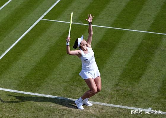 比利, aup, 发布会上却