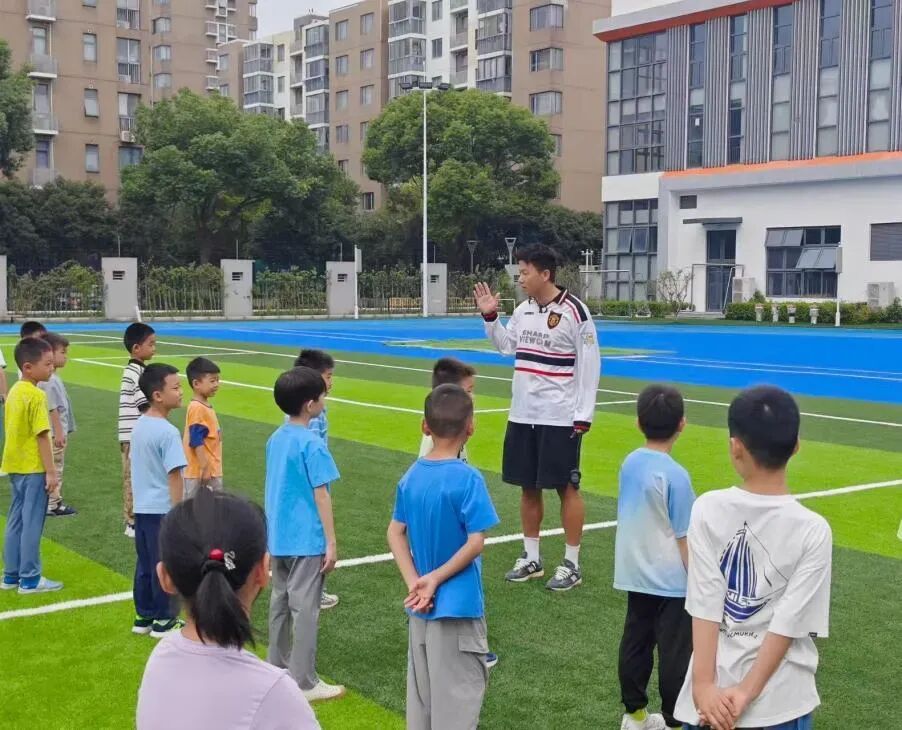 传承, 万科小学操