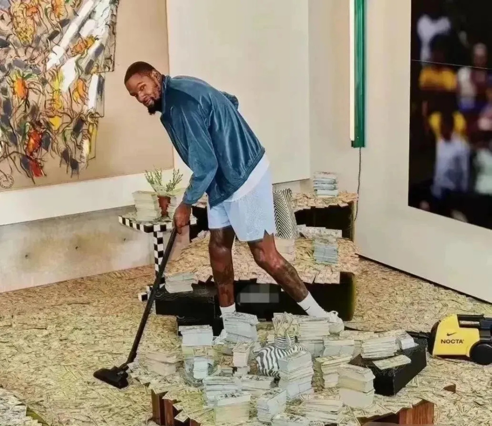 om, 一些钱, 万美元 om, 一些钱, 万美元